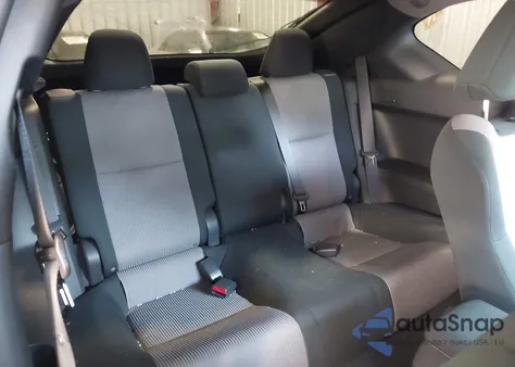 2016 Scion Tc z USA, uszkodzony, nr VIN JTKJF5C71GJ024166